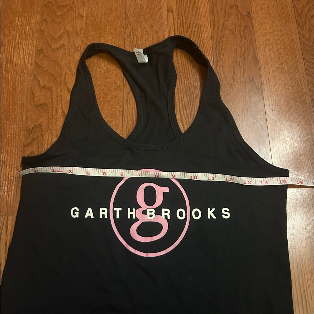 Garth Brooks black racer back style tank. Size medium - Picture 4 of 7
